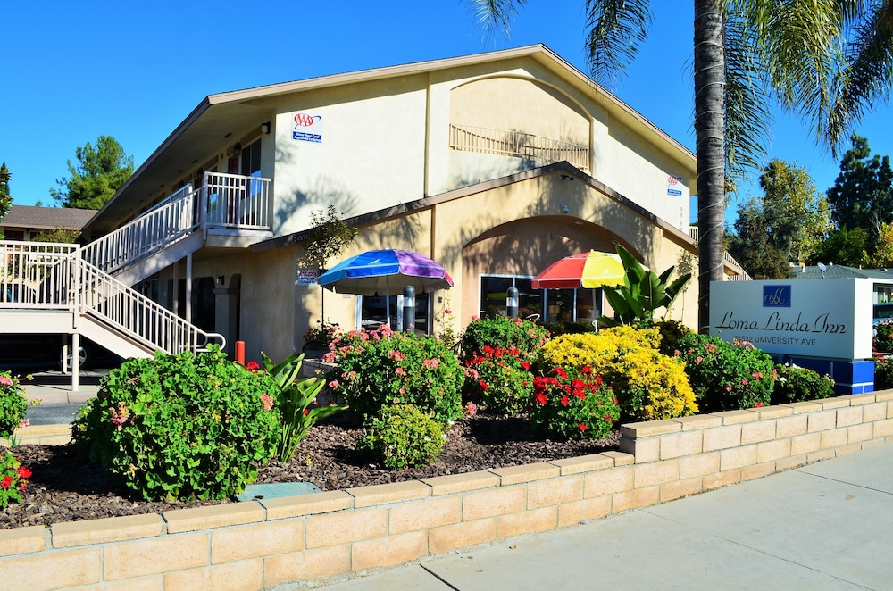 Loma Linda Inn. 2/54