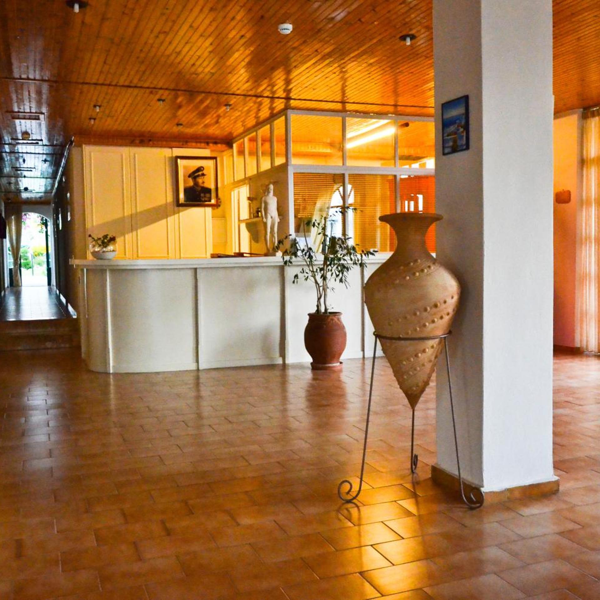 Niko Elen Hotel 15/66