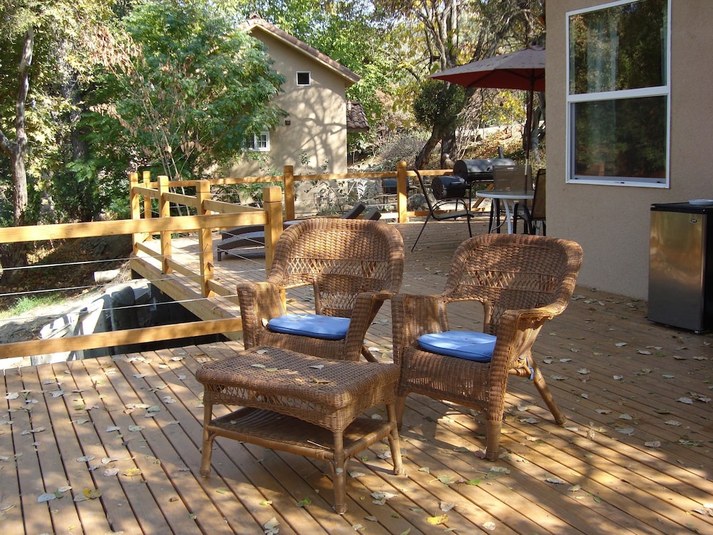 Sequoia Riverfront Cabins 45/71
