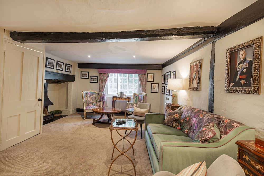 The George Hotel, Dorchester-on-Thames 24/50