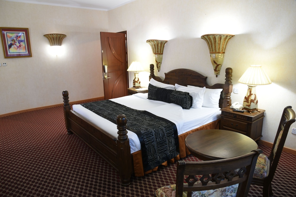 Imperial Resort Beach Hotel 14/61