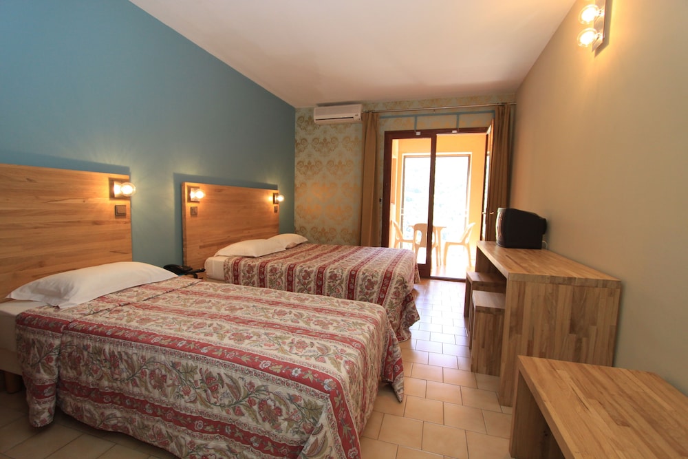 Hotel Le Lonca 8/46