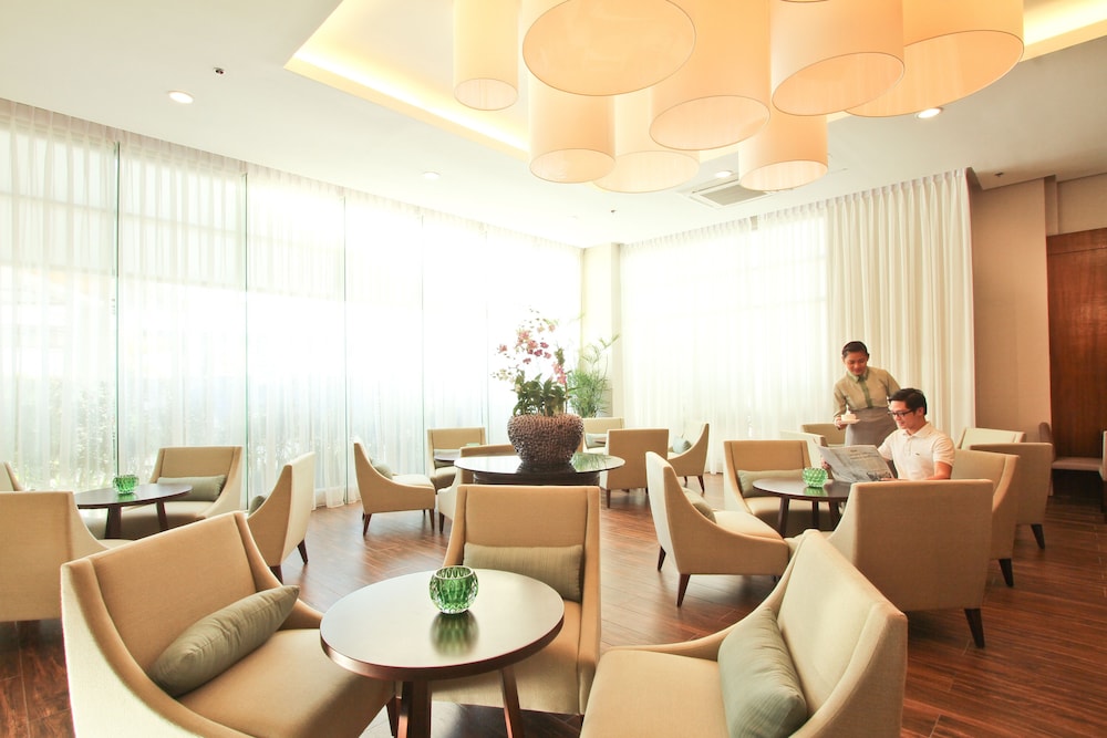 Harvest Hotel 51/68