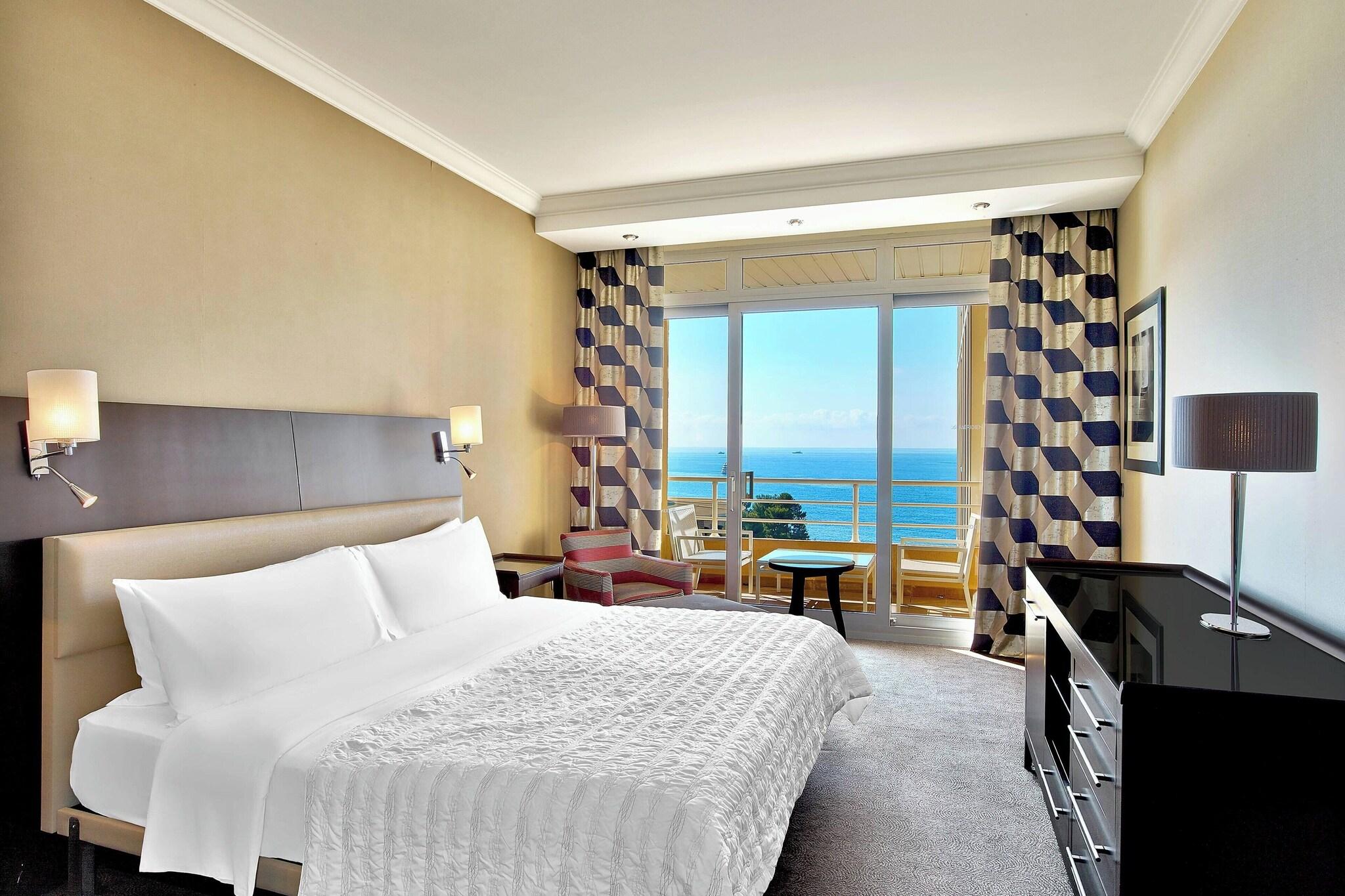 Premium, Double Bed