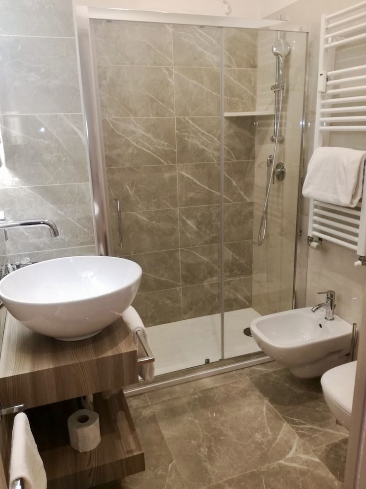 Hotel Victoria Cuneo 50/50