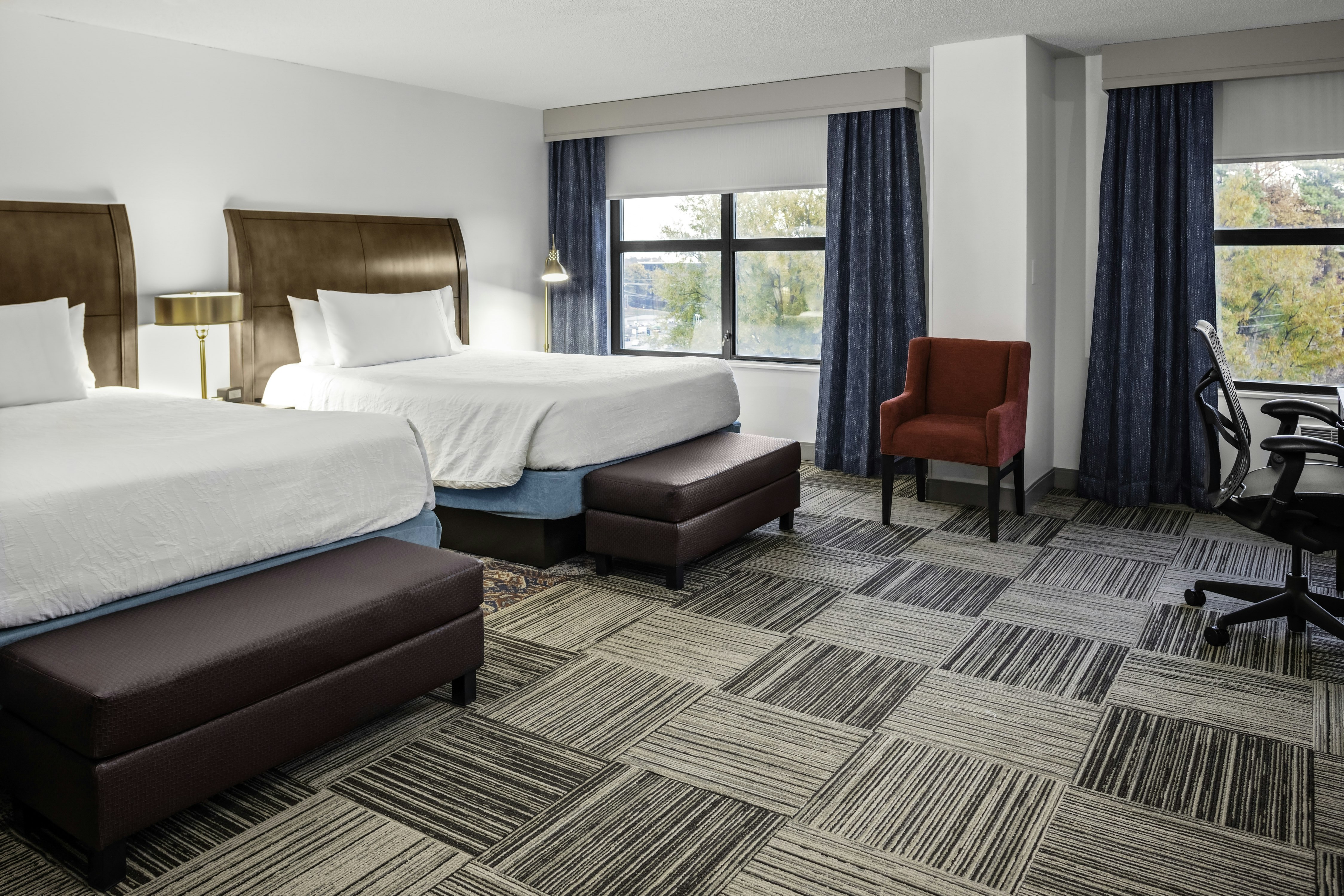 room, 2 queen beds, accessible