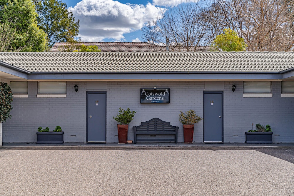 BEST WESTERN COTSWOLD GARDENS in ARMIDALE