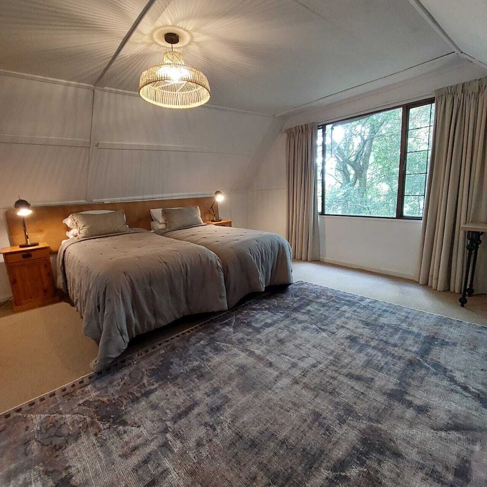 Rockwood Lodges 7/49