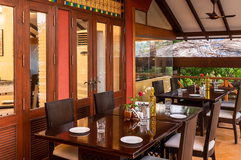 Lazy Lagoon, Baga A Lemon Tree Resort 34/50