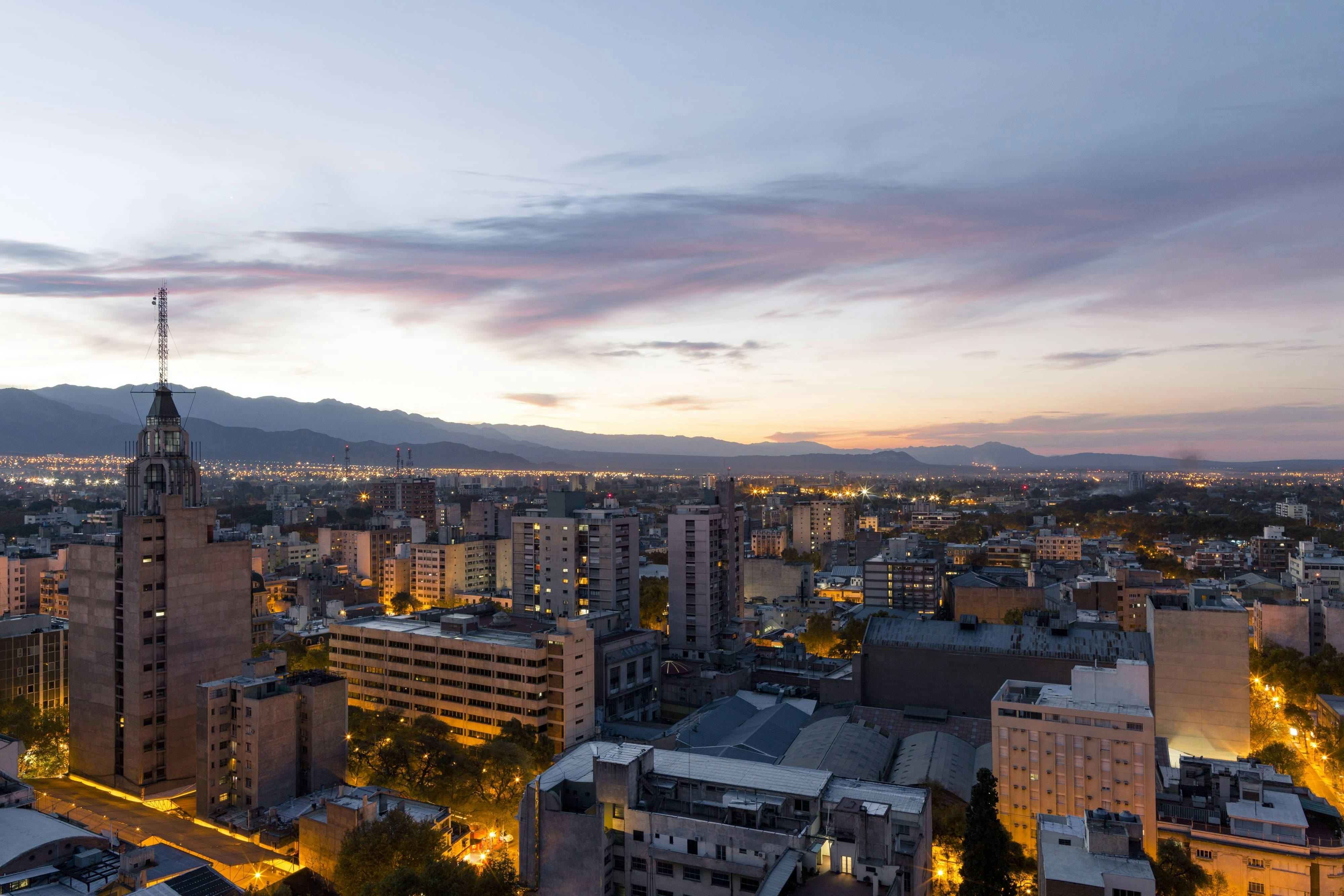 Sheraton Mendoza 48/48