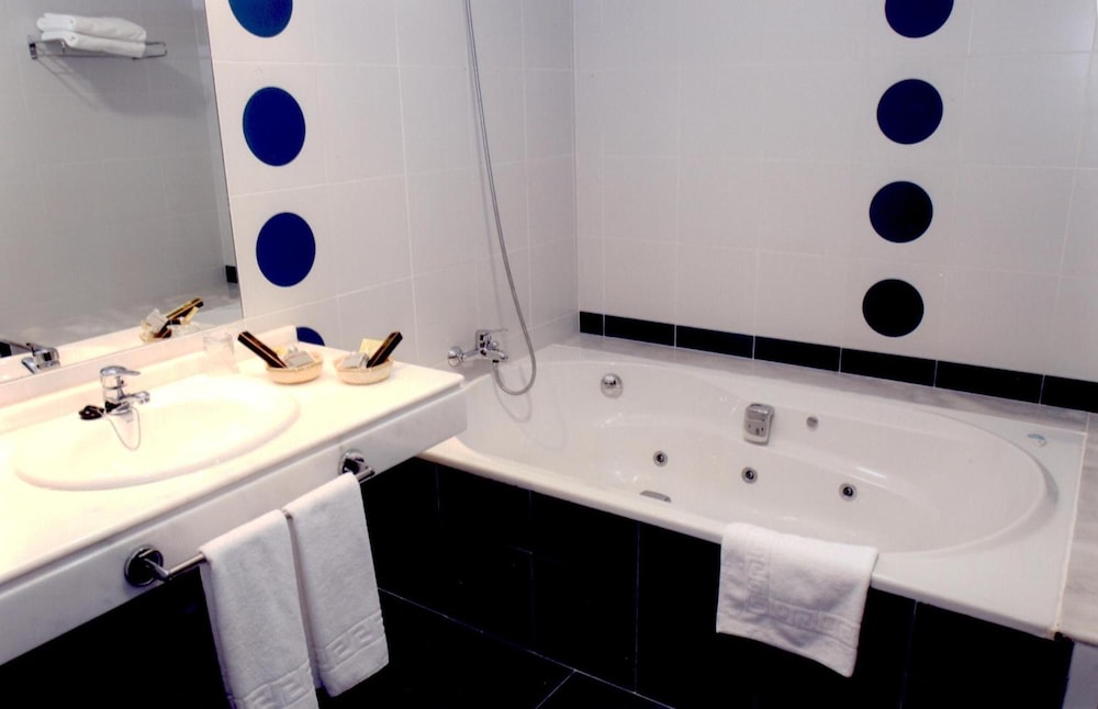 Hotel Alfageme 10/49