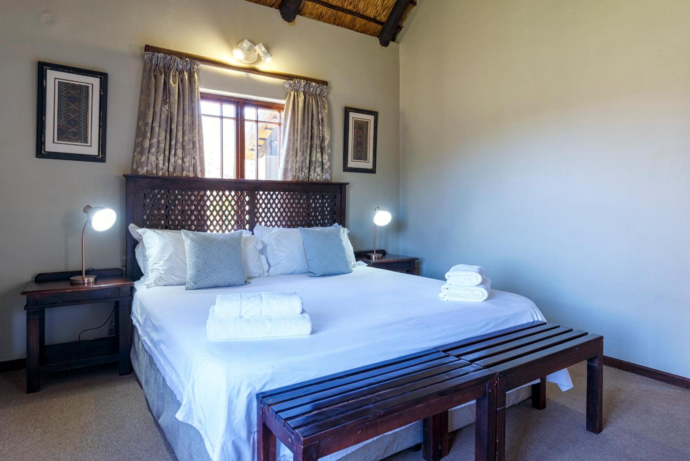 Rooiberg Lodge 10/50