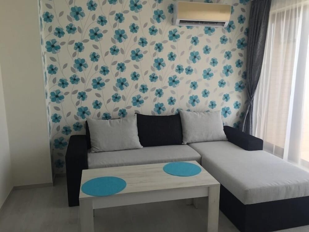 Apart Hotel Iglika 51/73