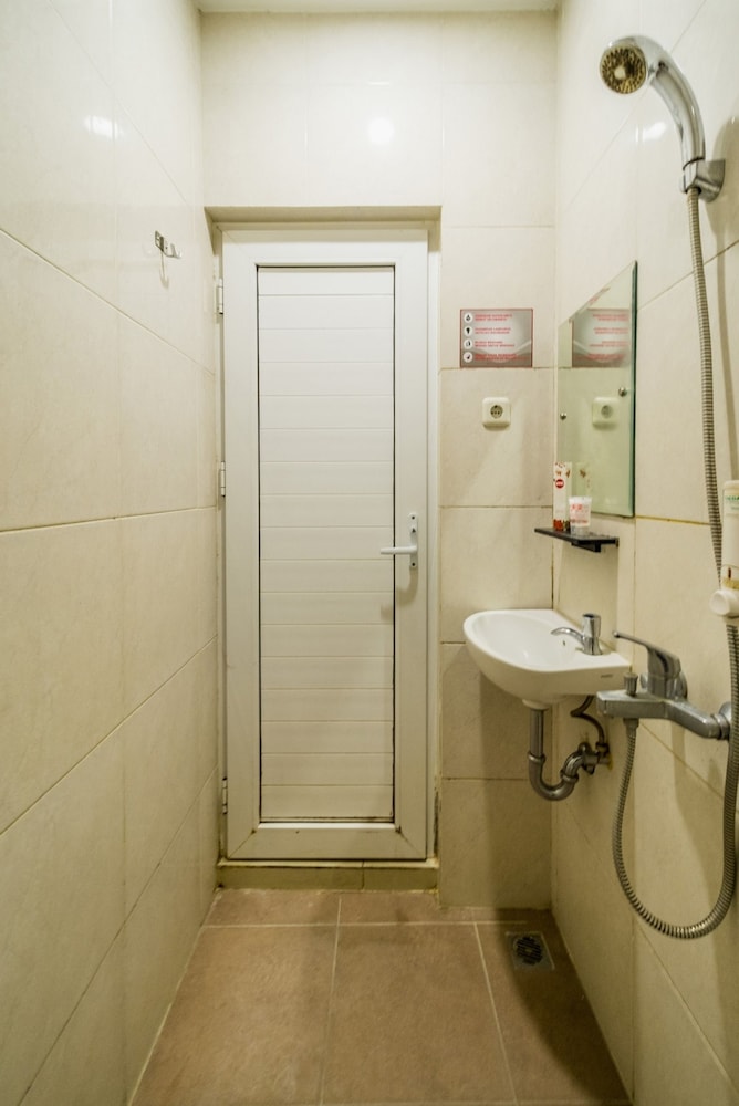 OYO 279 Deli Homestay 20/20