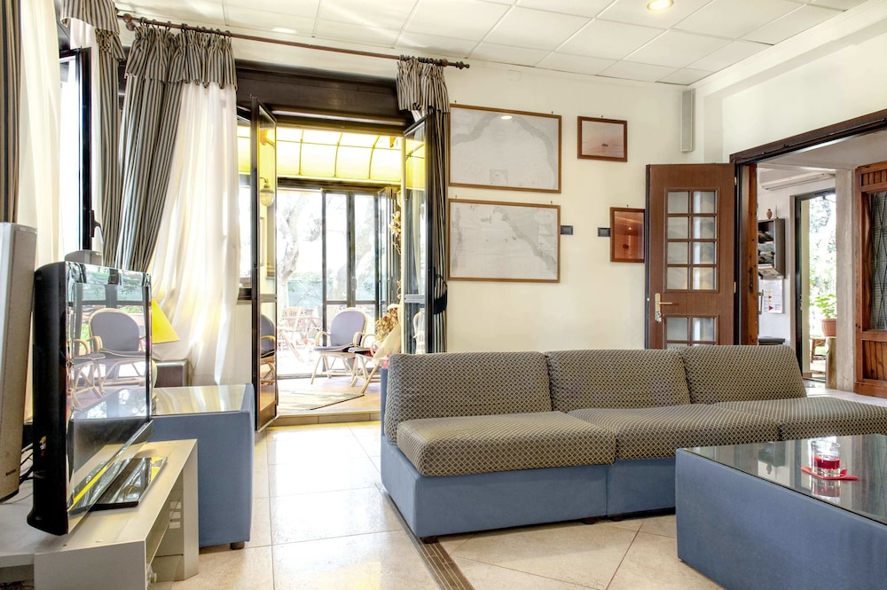 Residence Villa Lo Scoglietto 29/55