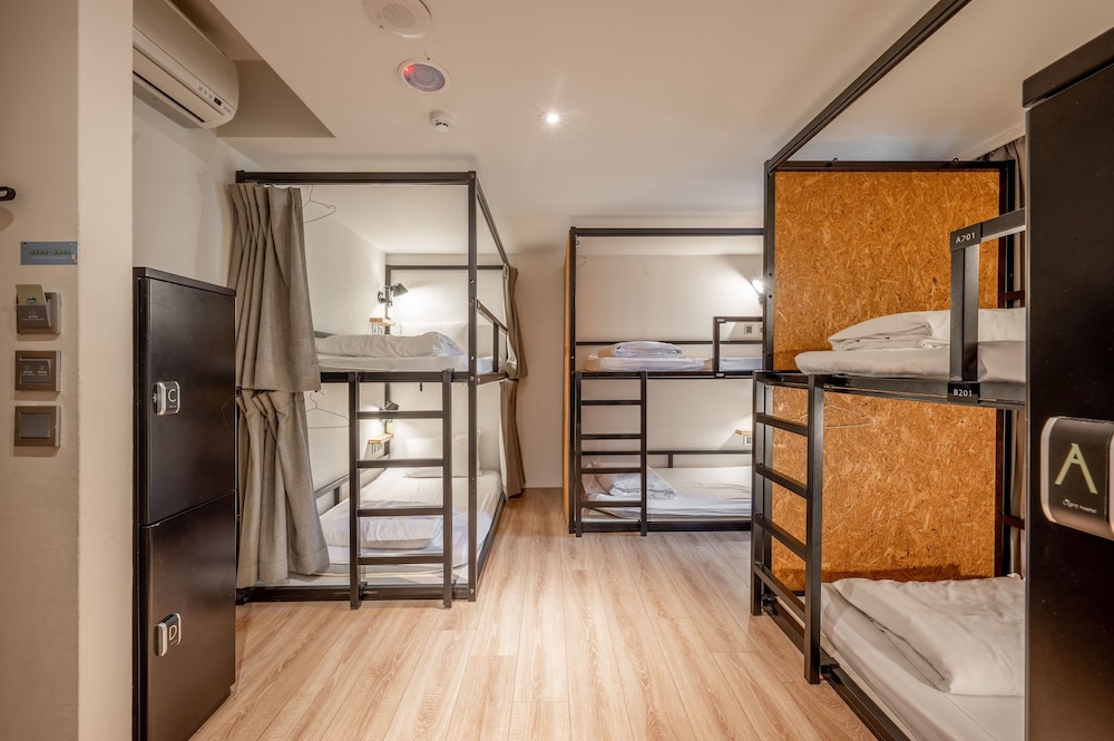 Light Hostel.tn 23/64