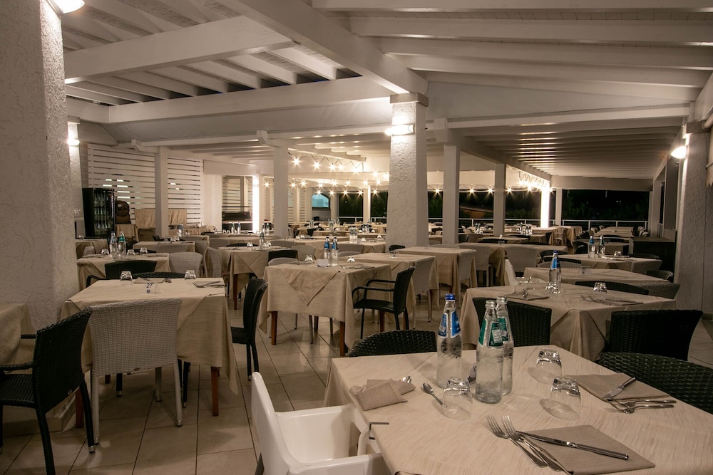 Limone Beach Resort 20/38