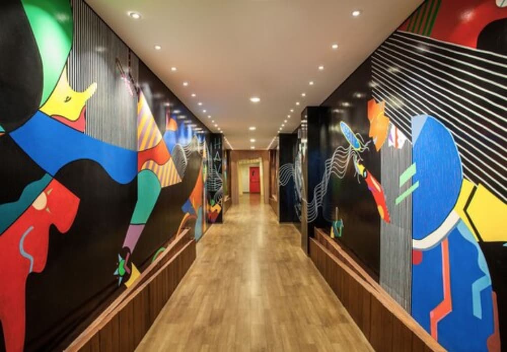 Maxonehotels at Tidar Surabaya 29/30