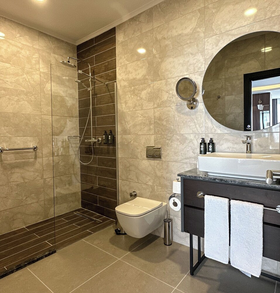 La Quinta By Wyndham Istanbul Kartal 51/51