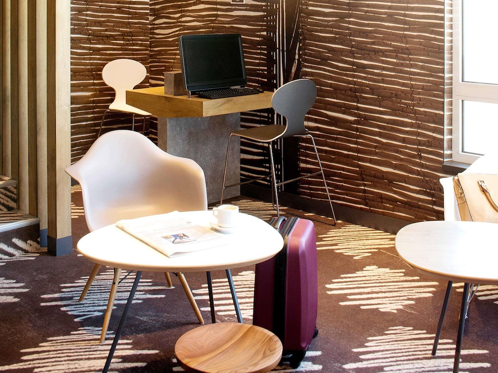 Ibis Warszawa Ostrobramska 45/60