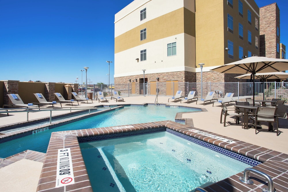 Fairfield Inn And Suites Fort Stockton 36/40