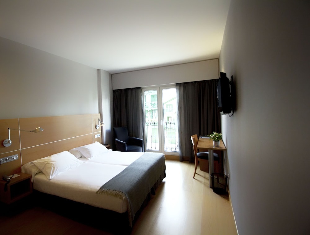 Jauregui Hotel 18/64