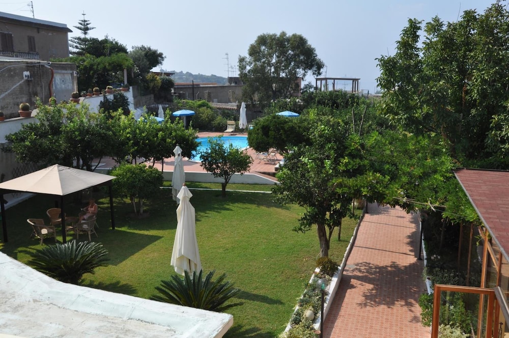 Hotel Savoia 44/53