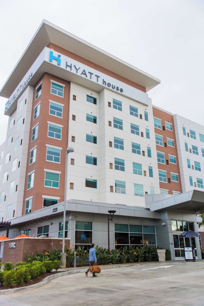 Hyatt House Irvine John Wayne Arpt 6/70