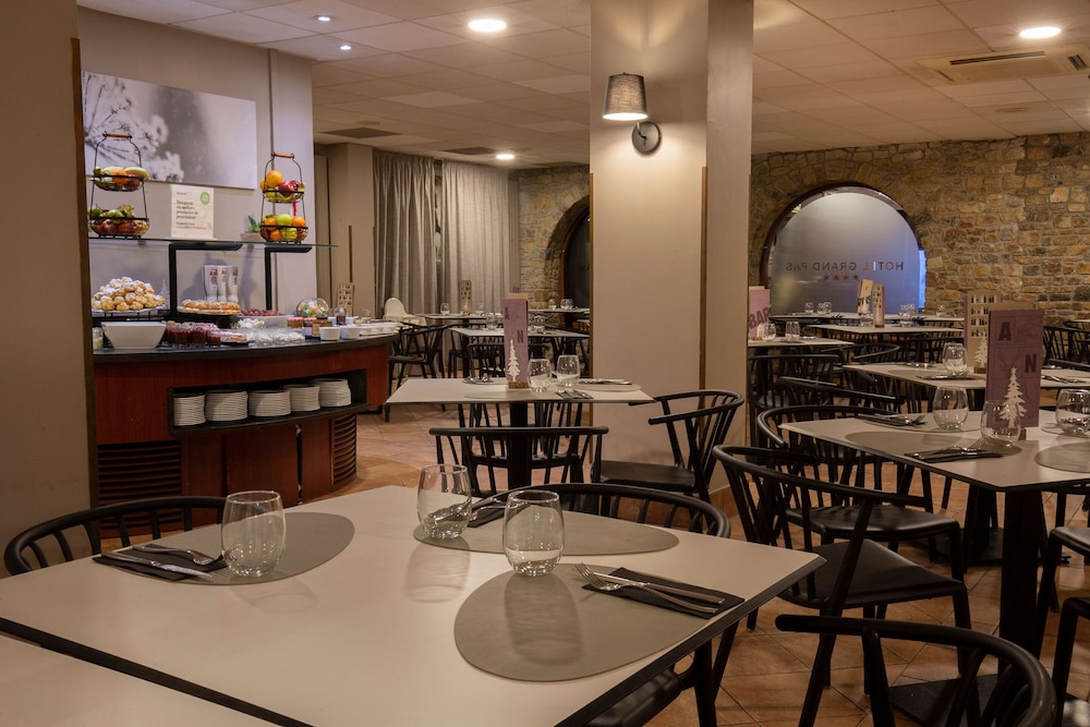 Hotel Grand Pas 32/49