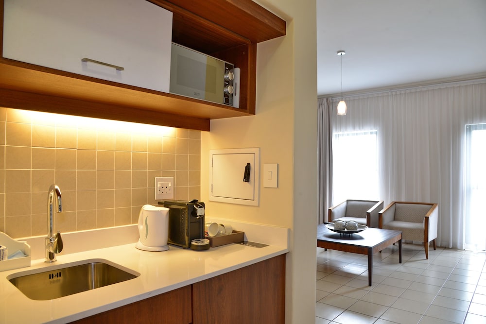 City Lodge Hotel Eastgate 37/37