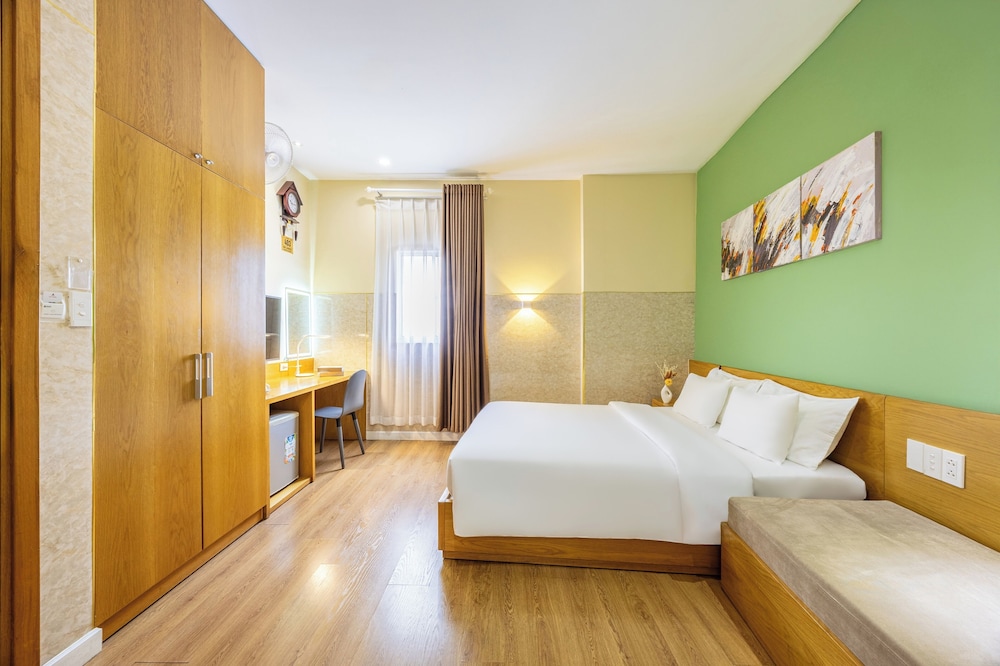 A25 Hotel - 142 Bui Thi Xuan 31/63