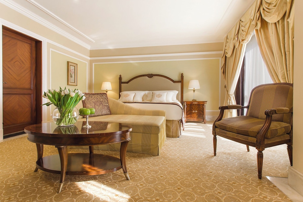 The Regency Hotel Kuwait 49/69