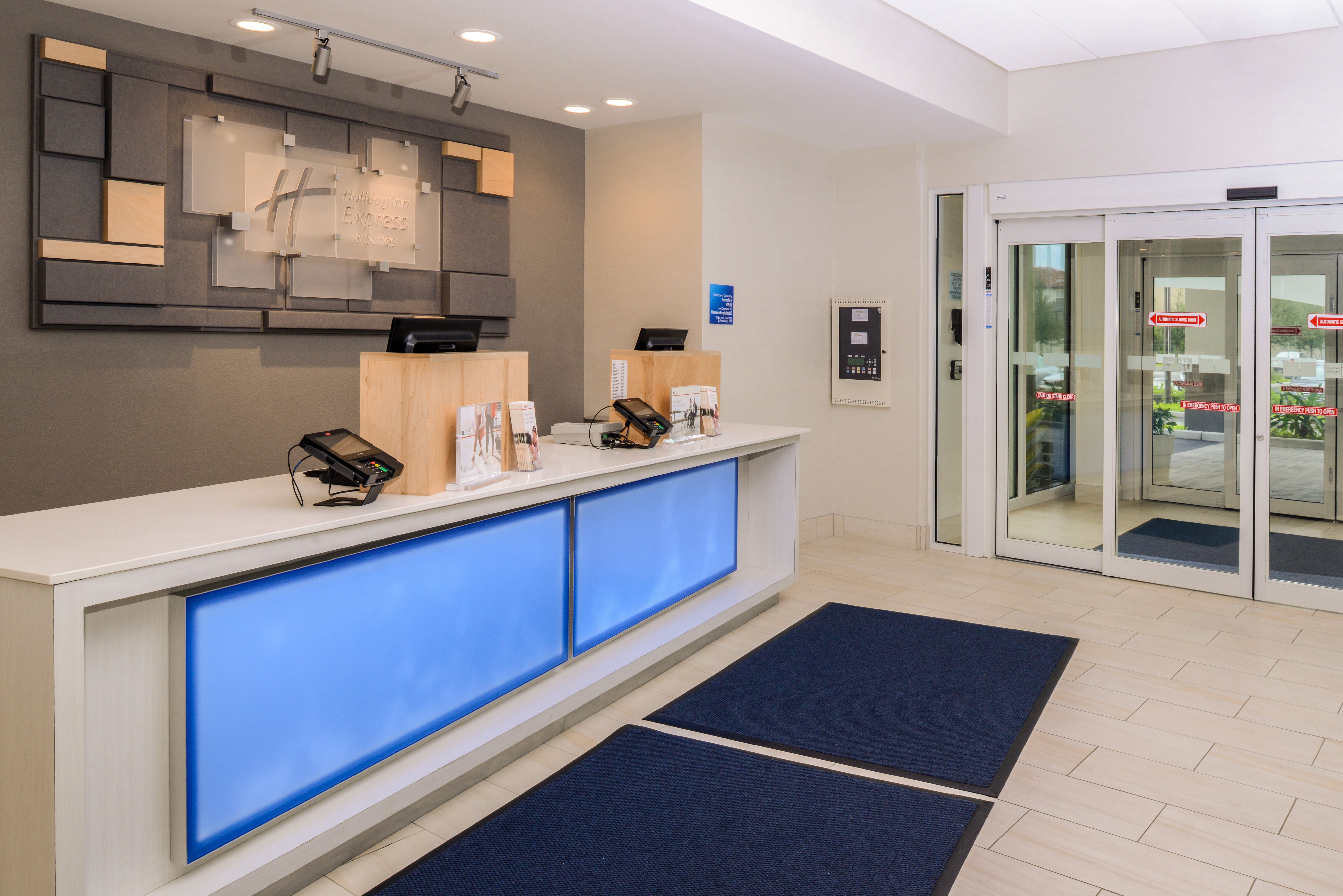 Holiday Inn Express Suites St Petersburg Seminole Area 10/74