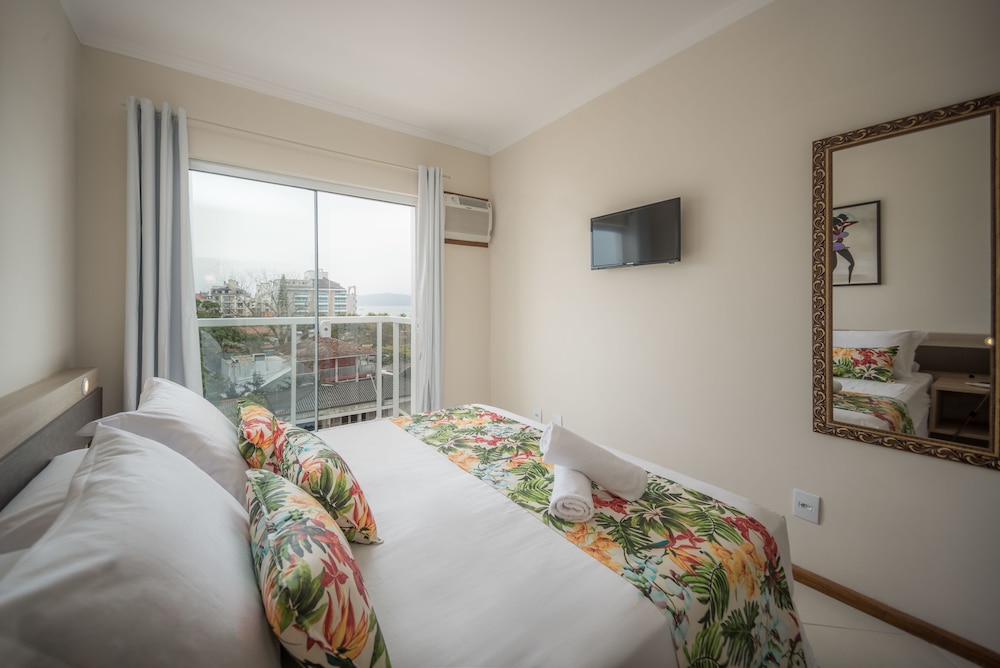 Apart Hotel Roberto Monteiro 29/77