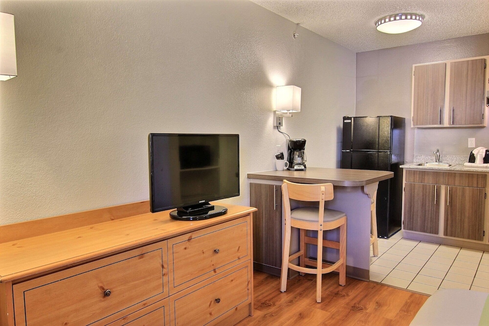 Studio 6 Extended Stay - Austin, TX - Midtown 44/59