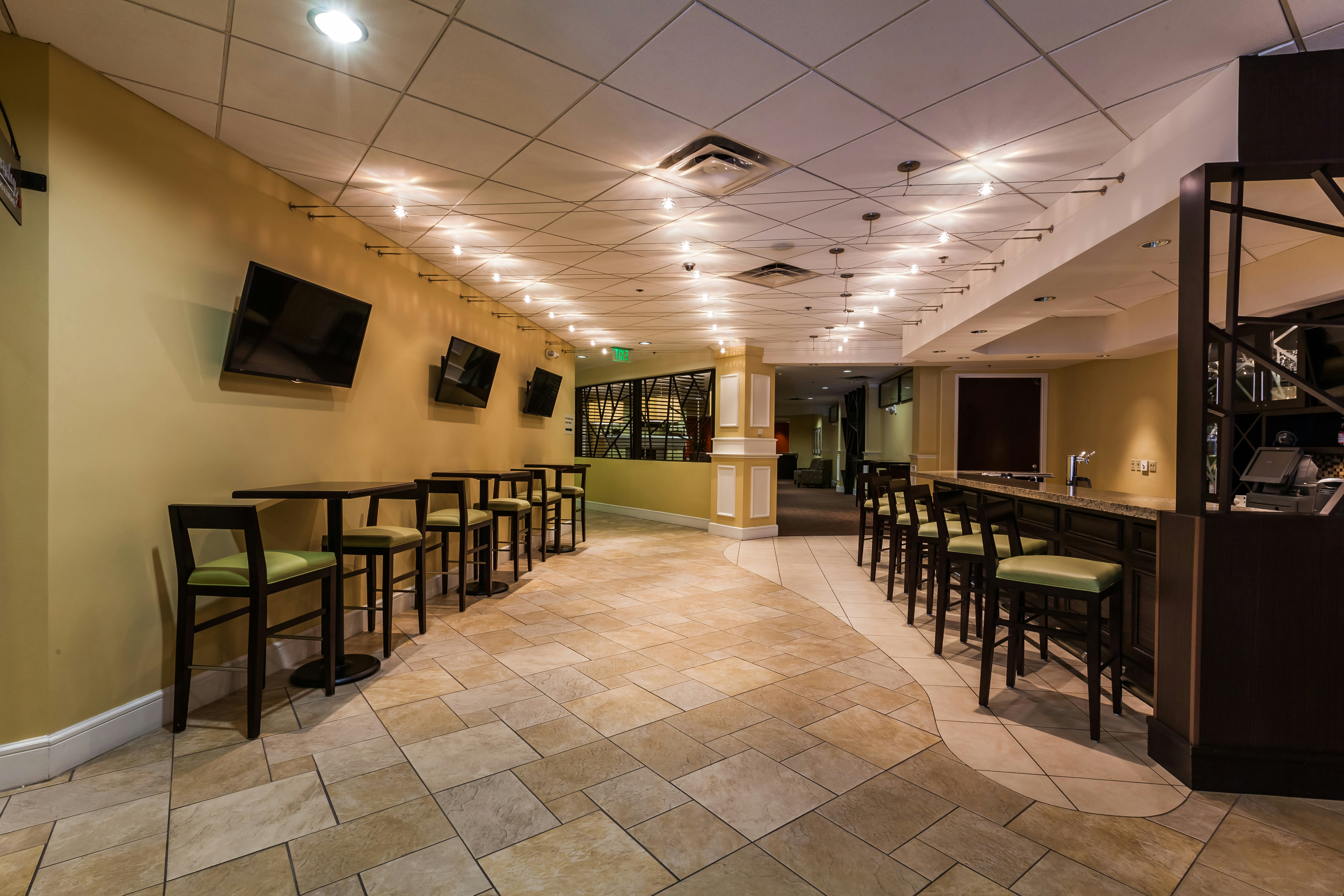 DoubleTree by Hilton Phoenix Midtown 37/50