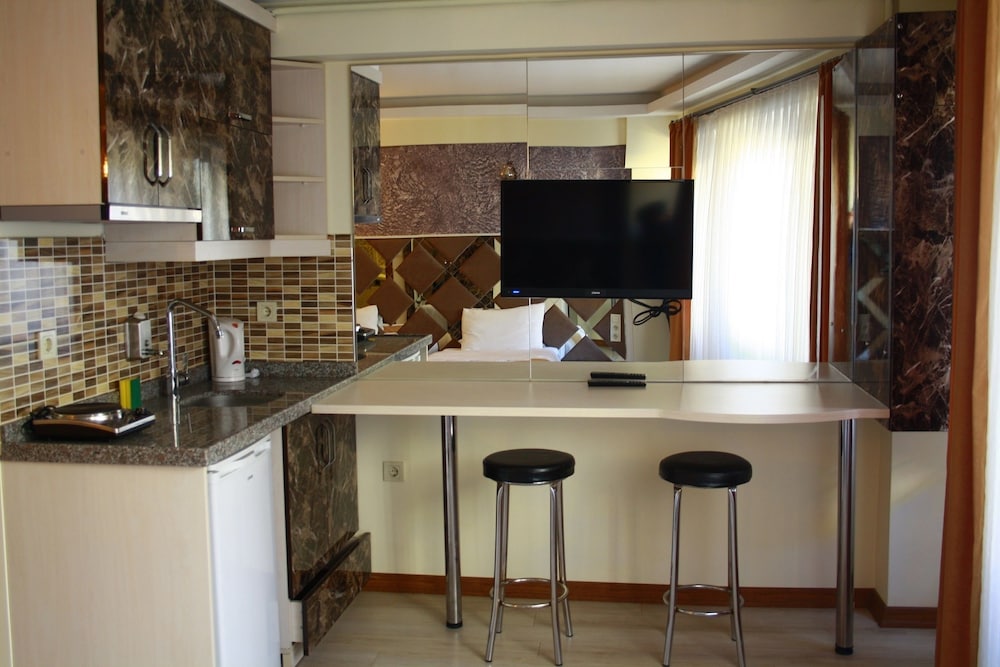 Terra Suites 46/60