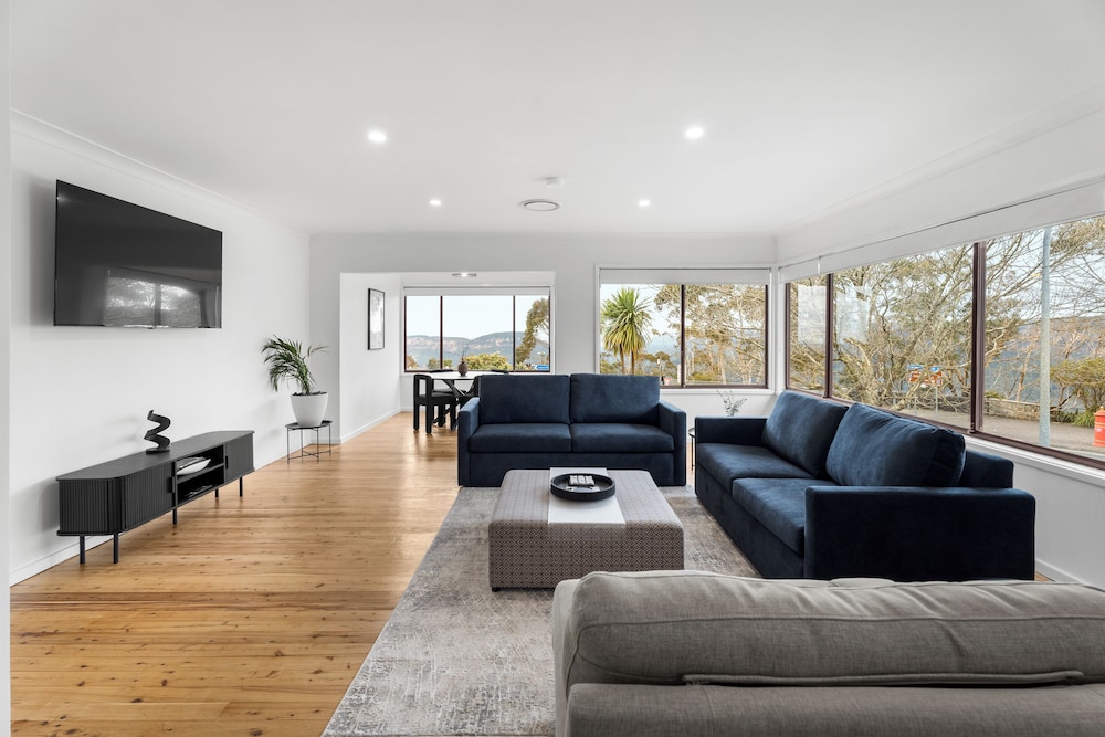 Echo Point Holiday Village 30/50