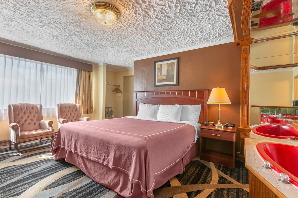 Americas Best Value Inn & Suites - Clarence/Buffalo East 15/49