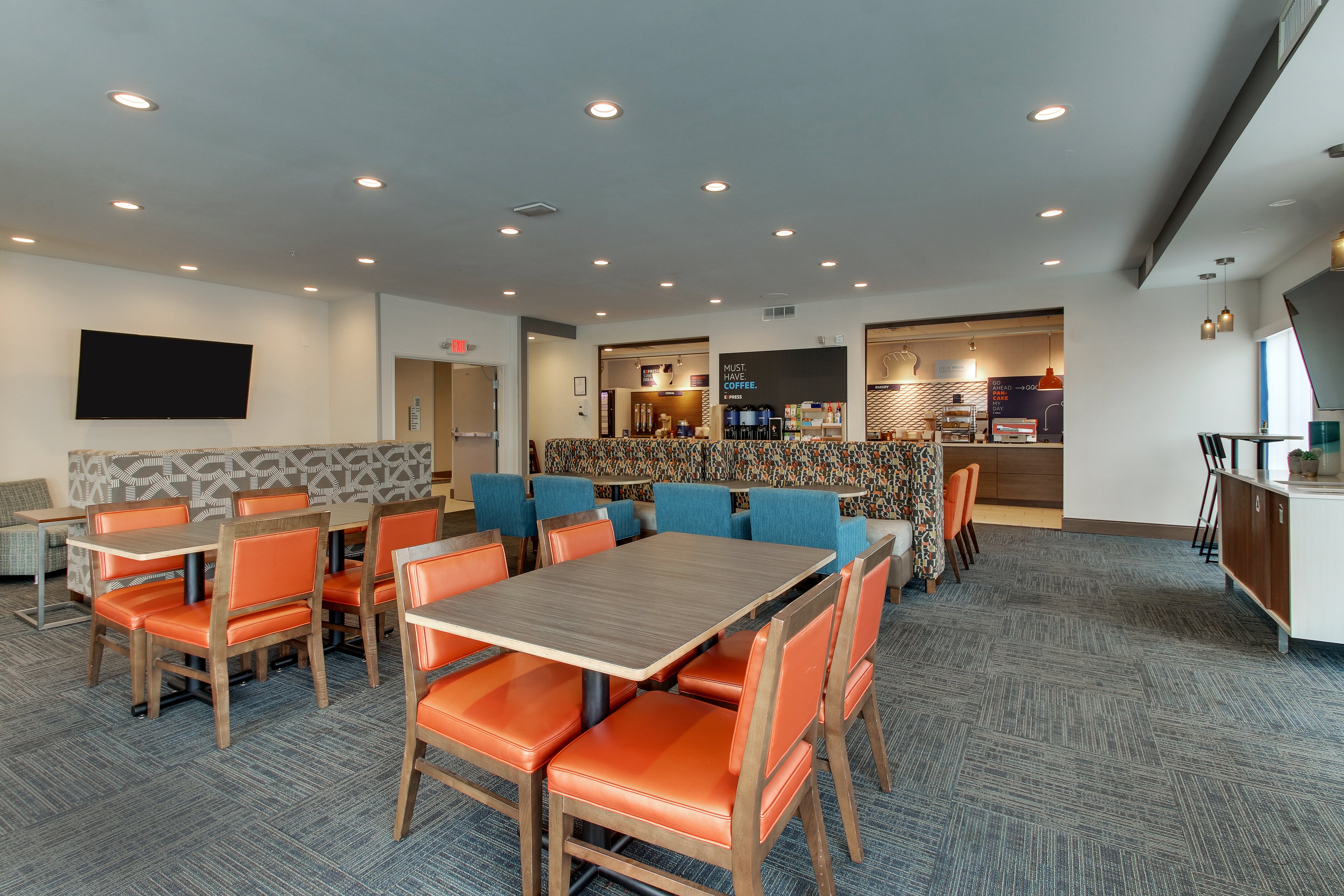 Holiday Inn Express Suites Ithaca 58/69