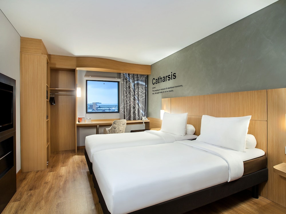 ibis Pontianak City Center Hotel 11/55