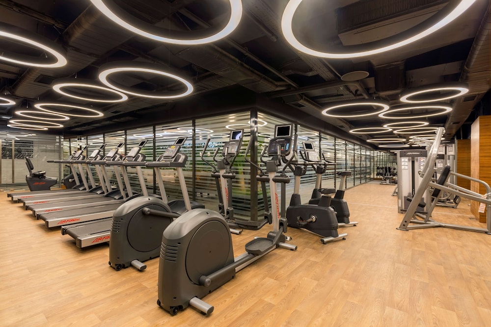 Golden Tulip Istanbul Bayrampasa 30/50