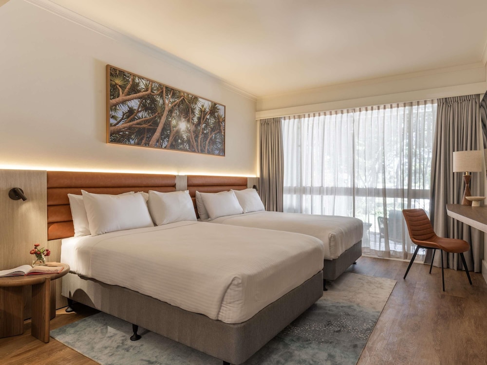 Deluxe, 2 Double Beds, Lagoon View