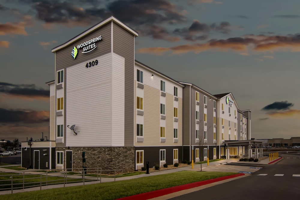 WoodSpring Suites Rogers Bentonville 3/51