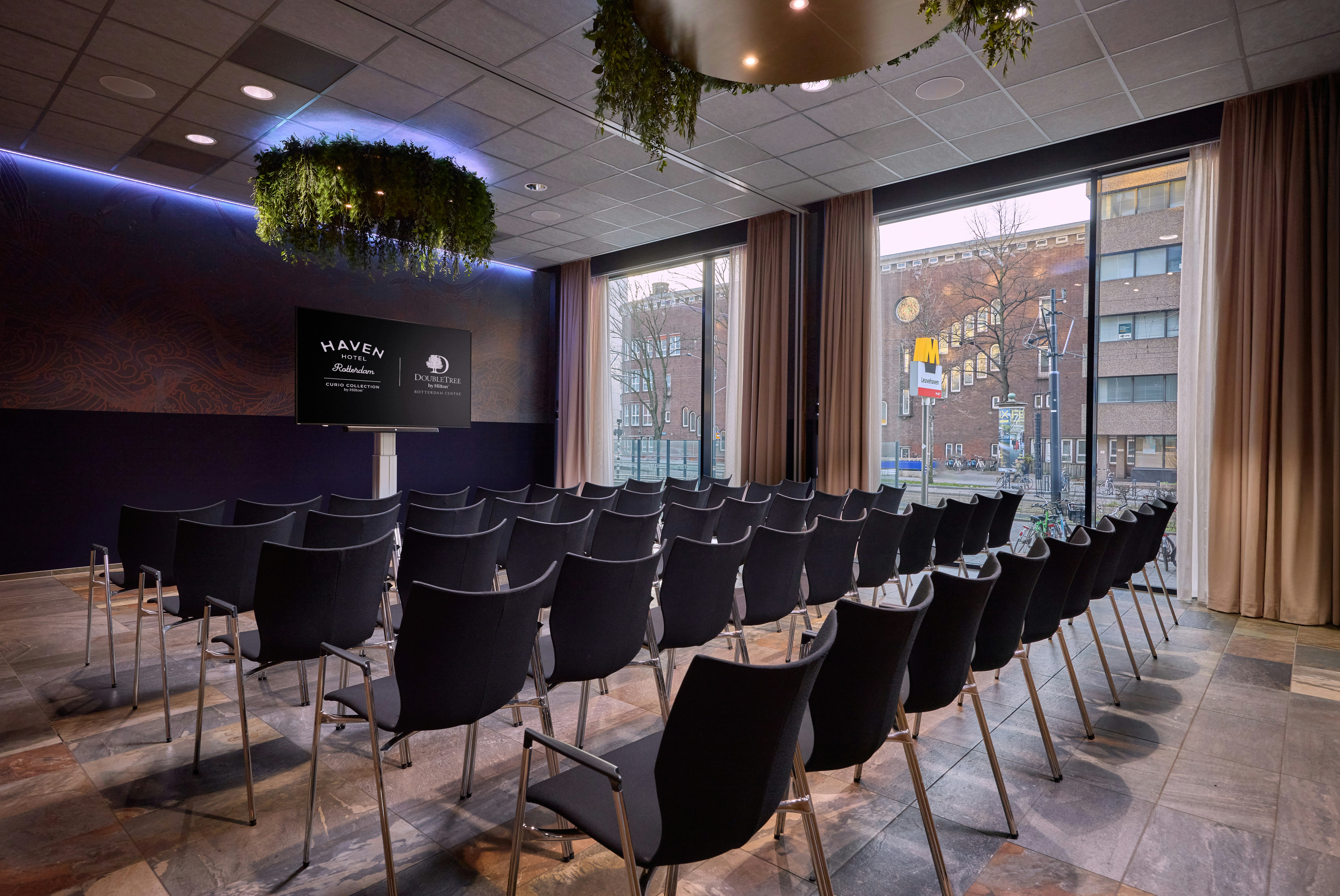 Haven Hotel Rotterdam, Curio Collection by Hilton 55/57