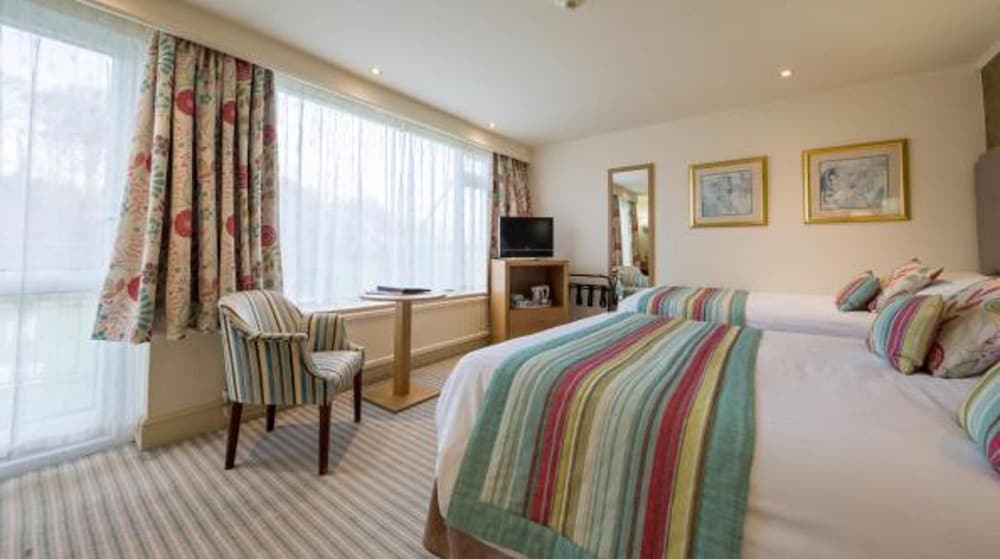 Langstone Cliff Hotel 27/80