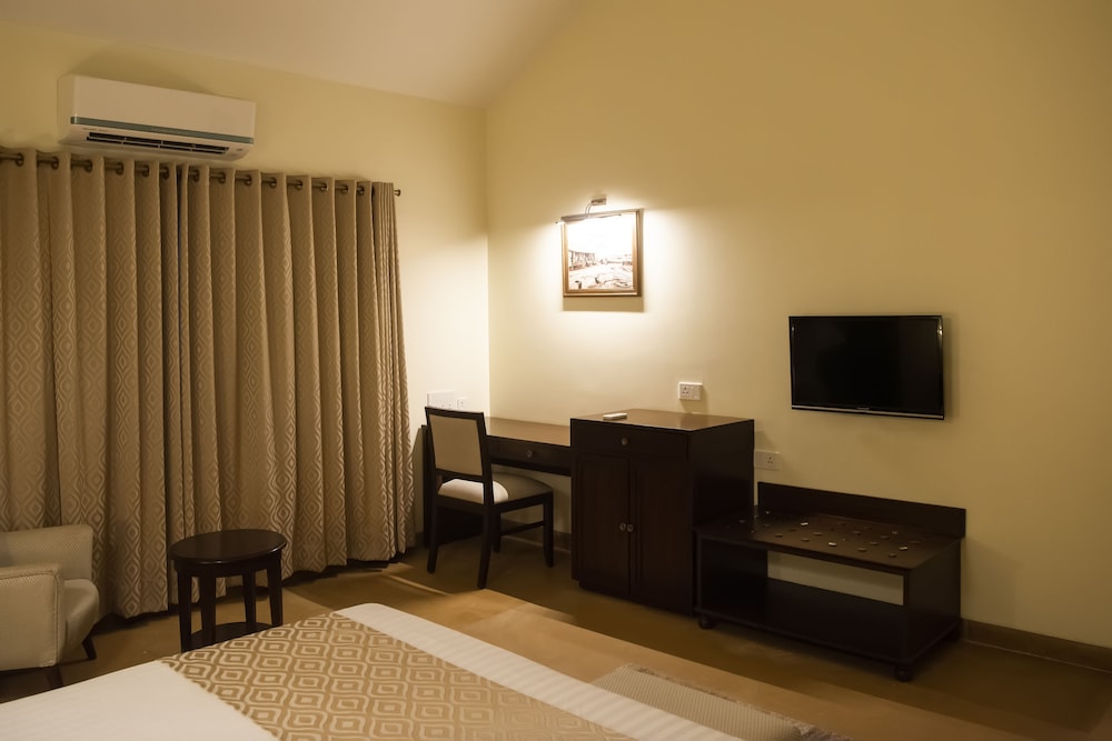 WelcomHeritage Tadoba Vanya Villas resort and Spa 42/61