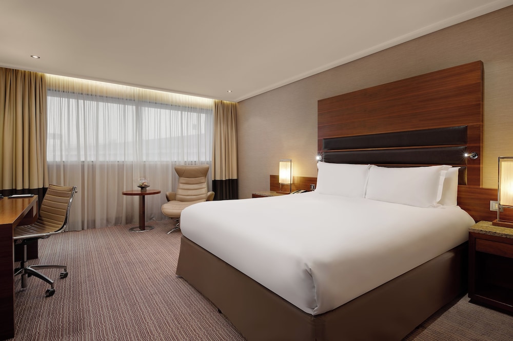 Sofitel London Heathrow 14/50