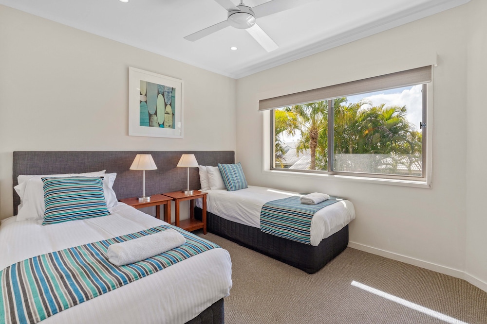 CULGOA POINT BEACH RESORT 28/72