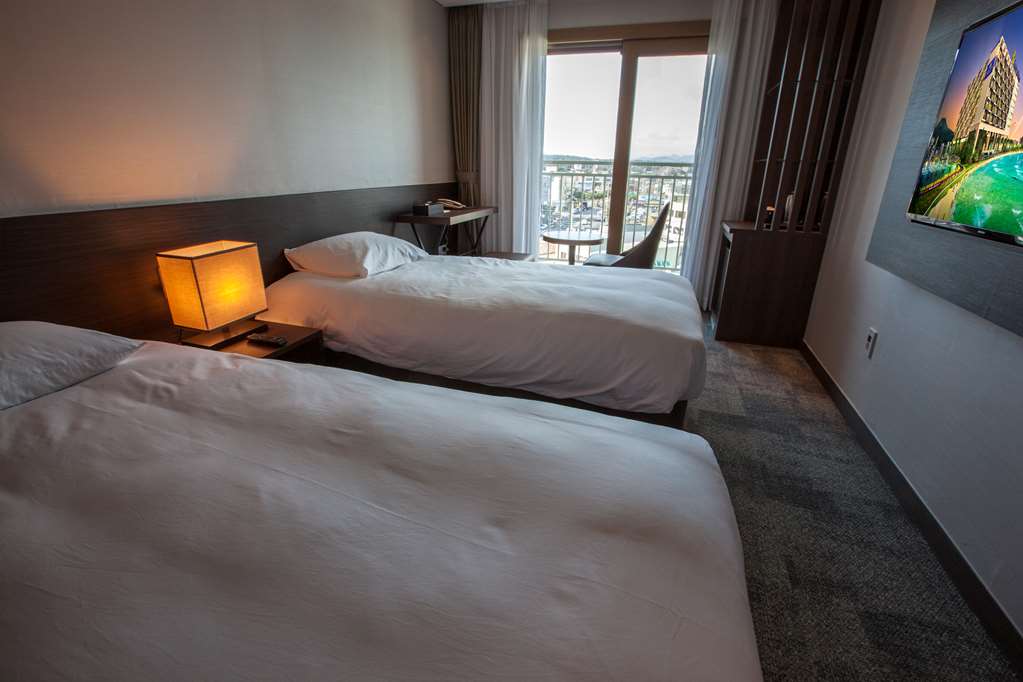 Superior, Twin Beds